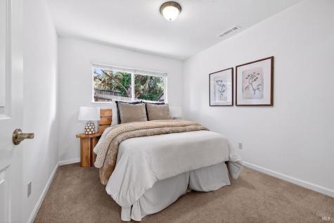 200 Redwood Circle Petaluma CA 94954