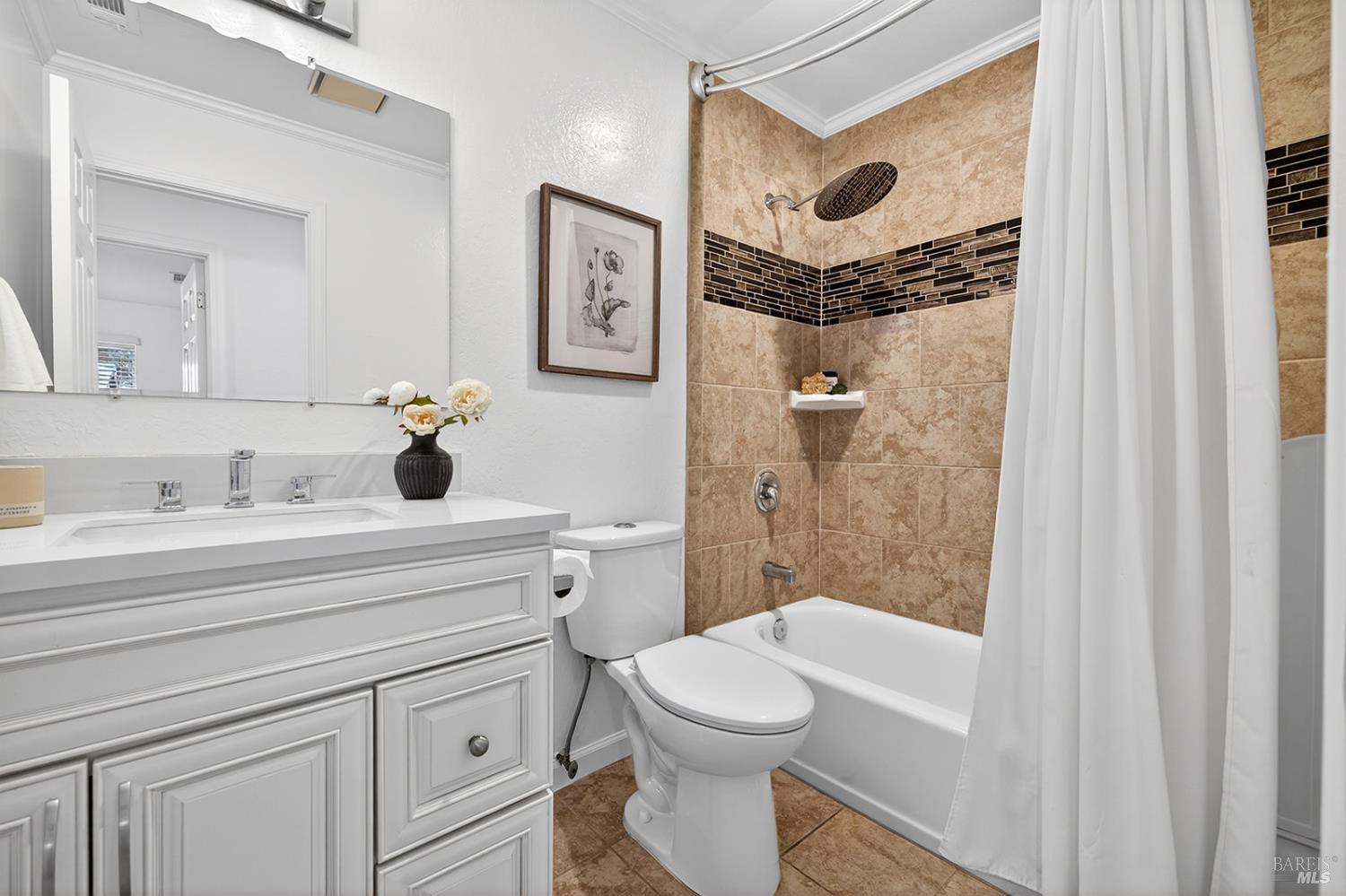 200 Redwood Circle Petaluma CA 94954