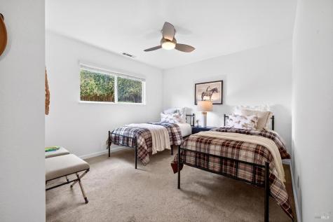 200 Redwood Circle Petaluma CA 94954