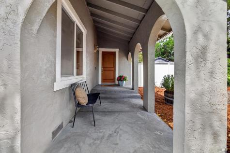 200 Redwood Circle Petaluma CA 94954