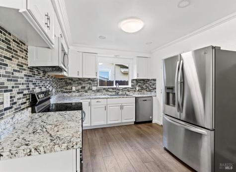 844 Cedarwood Lane Petaluma CA 94954