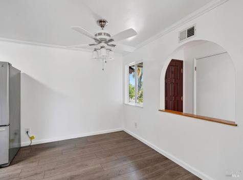 844 Cedarwood Lane Petaluma CA 94954