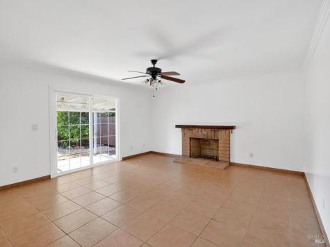 844 Cedarwood Lane Petaluma CA 94954