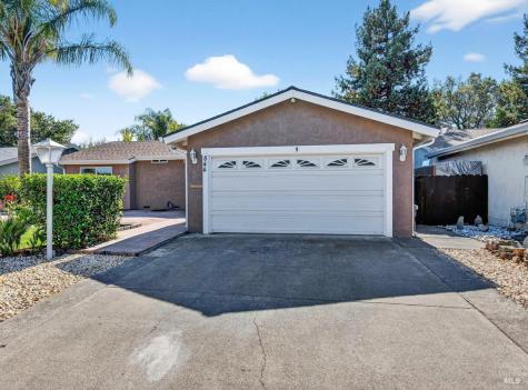 844 Cedarwood Lane Petaluma CA 94954