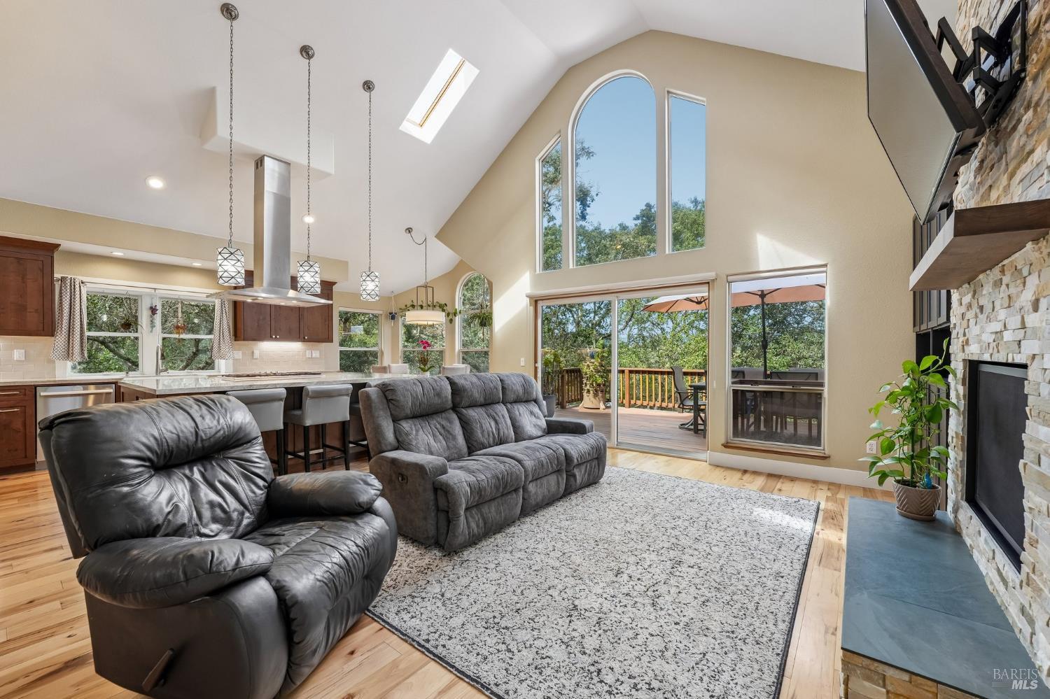 4740 Montgomery Lane Santa Rosa CA 95409