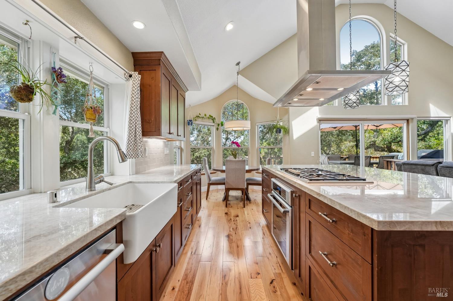4740 Montgomery Lane Santa Rosa CA 95409