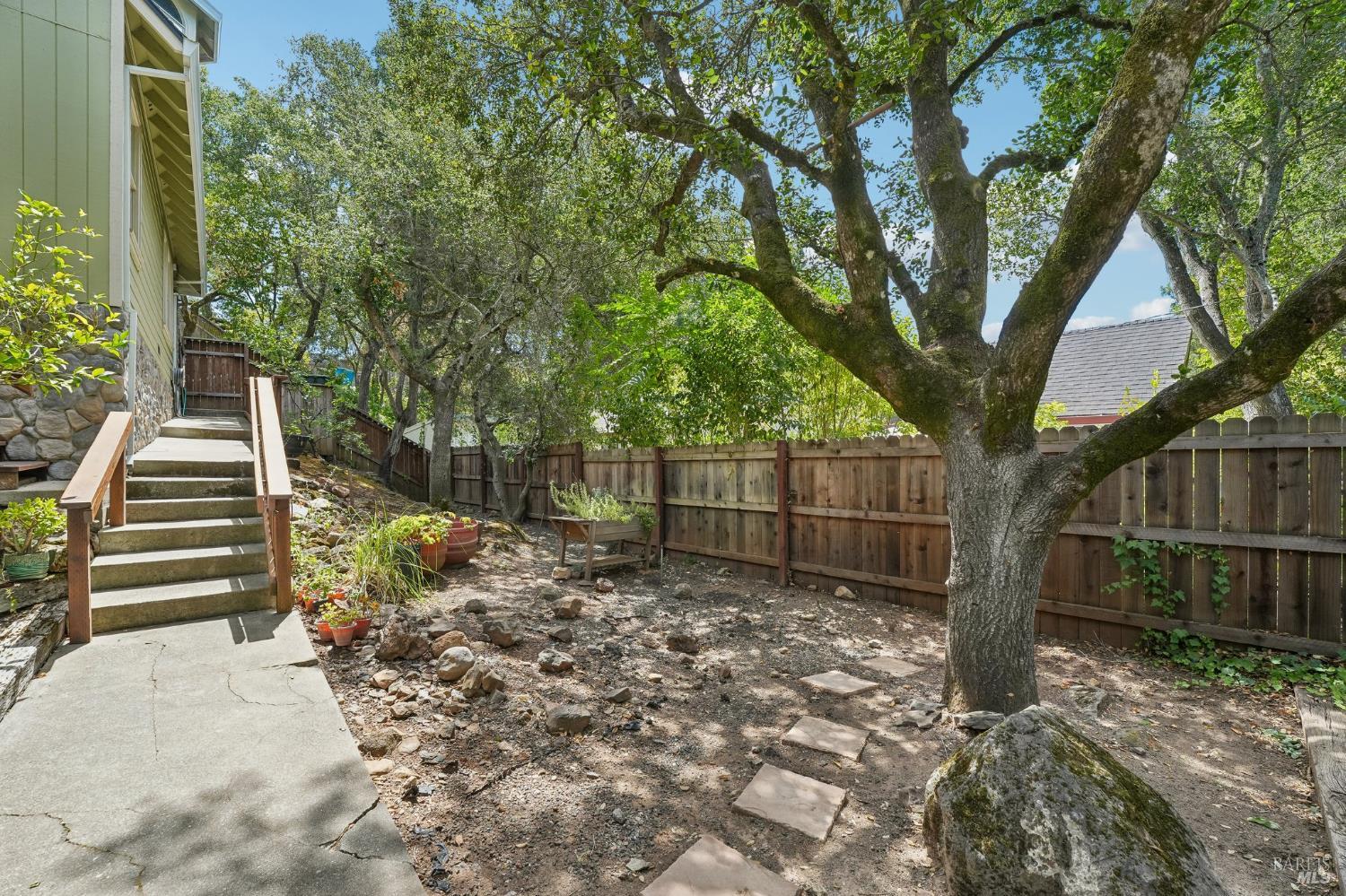 4740 Montgomery Lane Santa Rosa CA 95409