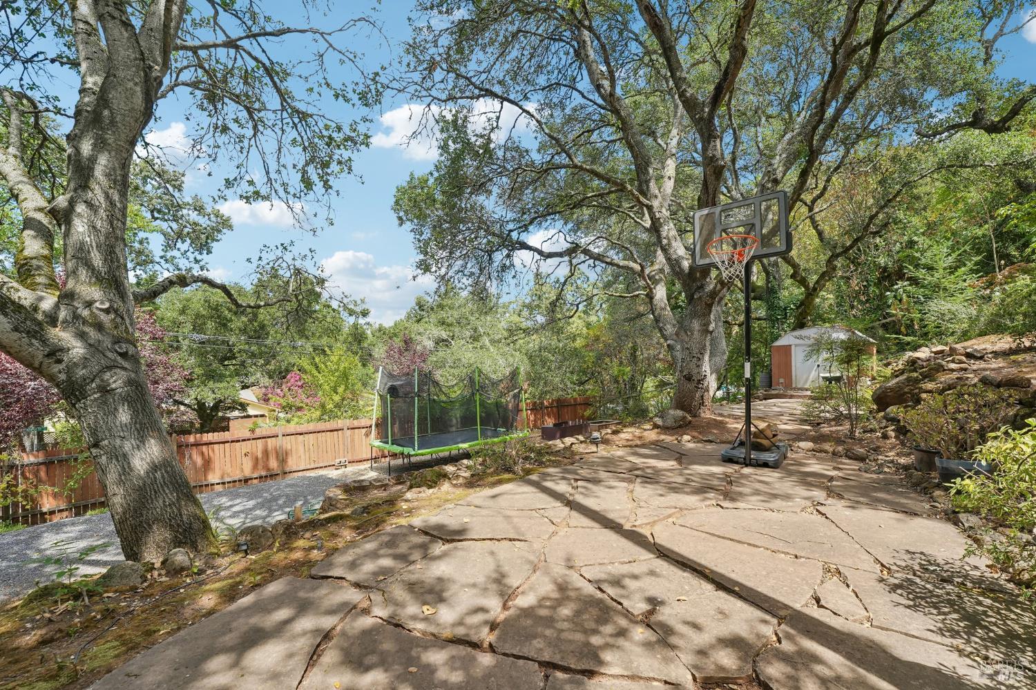 4740 Montgomery Lane Santa Rosa CA 95409