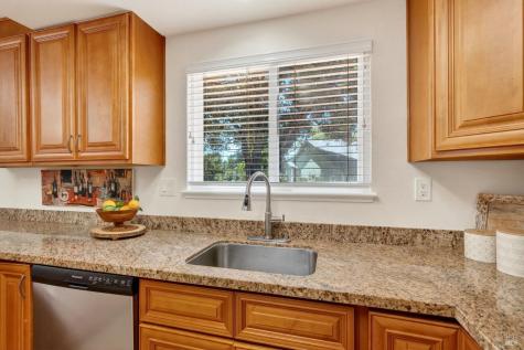 2322 So. Hampton Circle Santa Rosa CA 95401