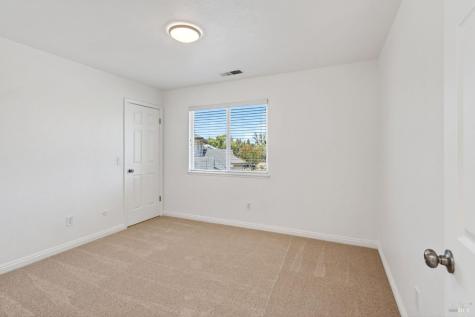 2322 So. Hampton Circle Santa Rosa CA 95401