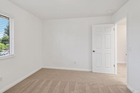2322 So. Hampton Circle Santa Rosa CA 95401