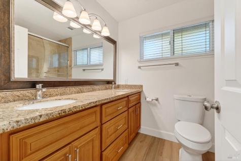 2322 So. Hampton Circle Santa Rosa CA 95401