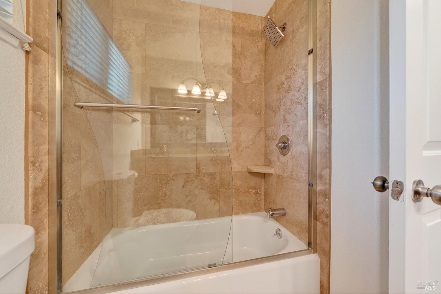 2322 So. Hampton Circle Santa Rosa CA 95401