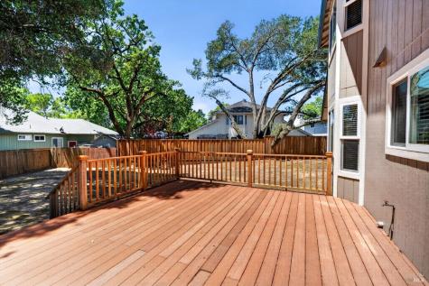 2322 So. Hampton Circle Santa Rosa CA 95401