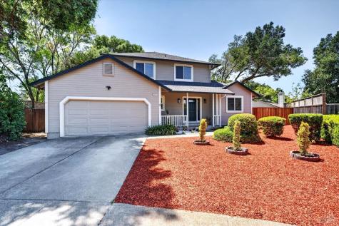 2322 So. Hampton Circle Santa Rosa CA 95401