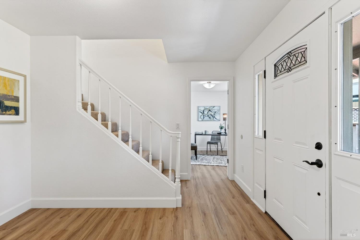 2322 So. Hampton Circle Santa Rosa CA 95401