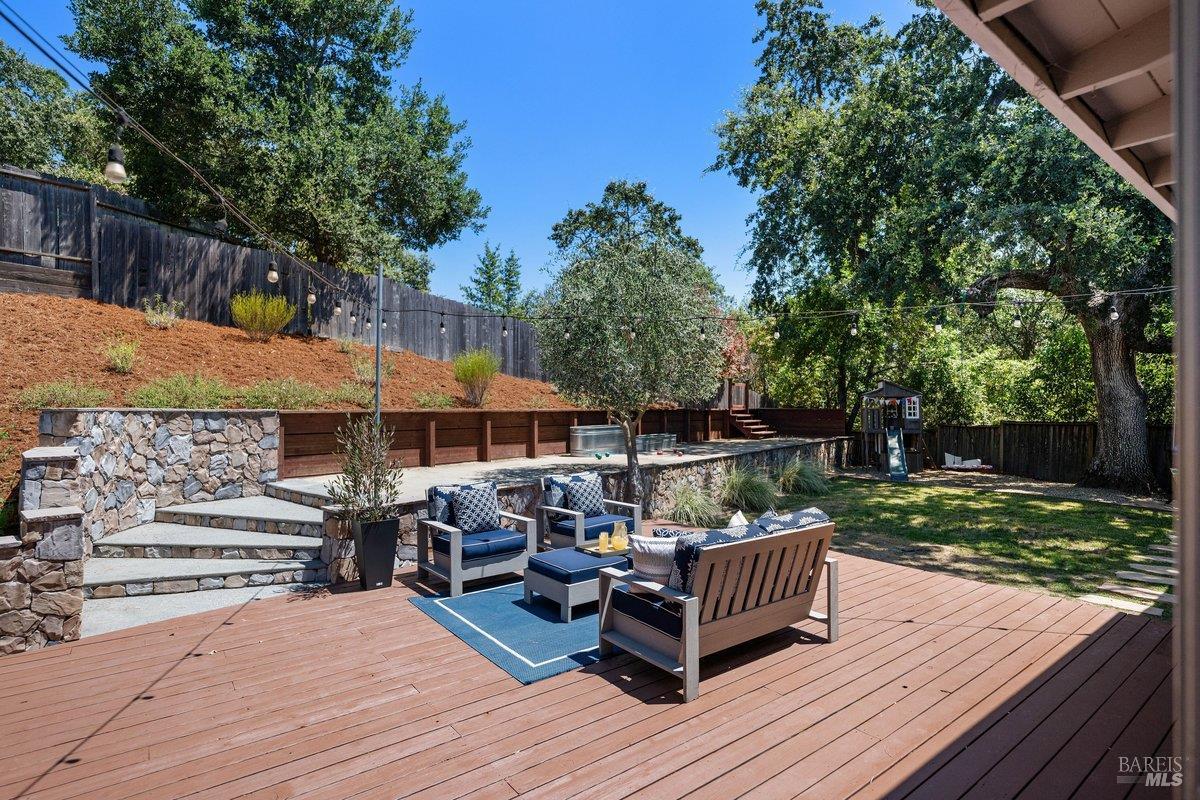 1230 Cambridge Street Novato CA 94947