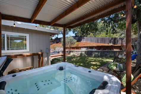 1230 Cambridge Street Novato CA 94947