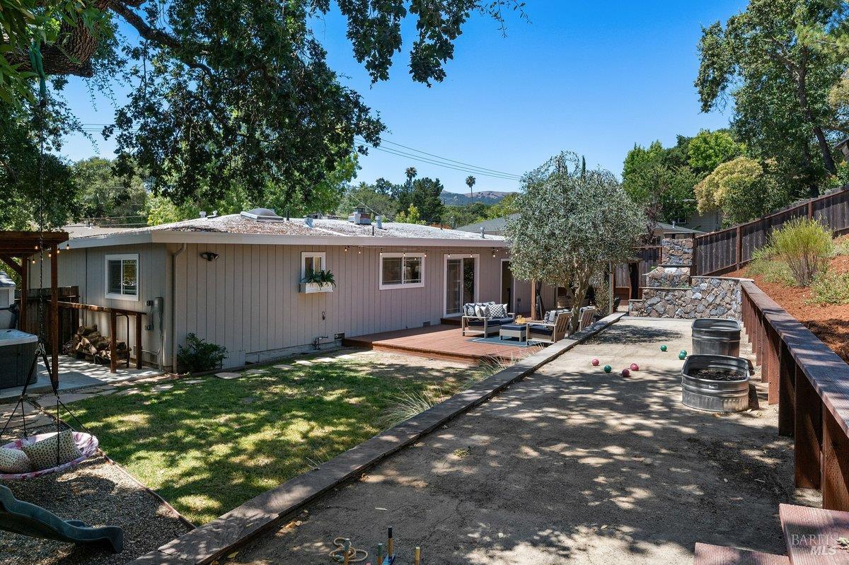 1230 Cambridge Street Novato CA 94947
