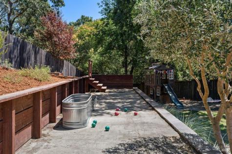 1230 Cambridge Street Novato CA 94947