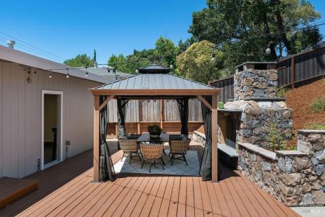 1230 Cambridge Street Novato CA 94947
