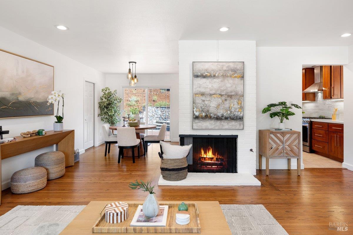 1230 Cambridge Street Novato CA 94947