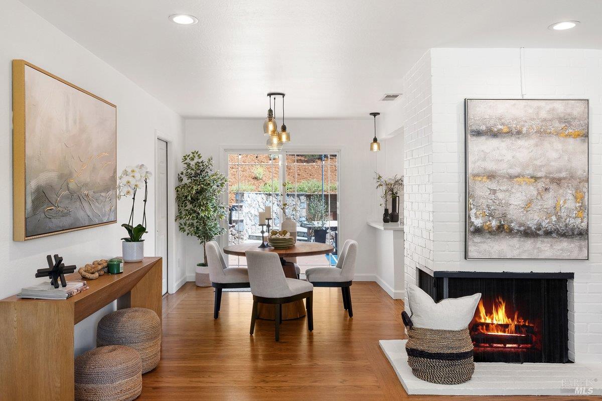 1230 Cambridge Street Novato CA 94947
