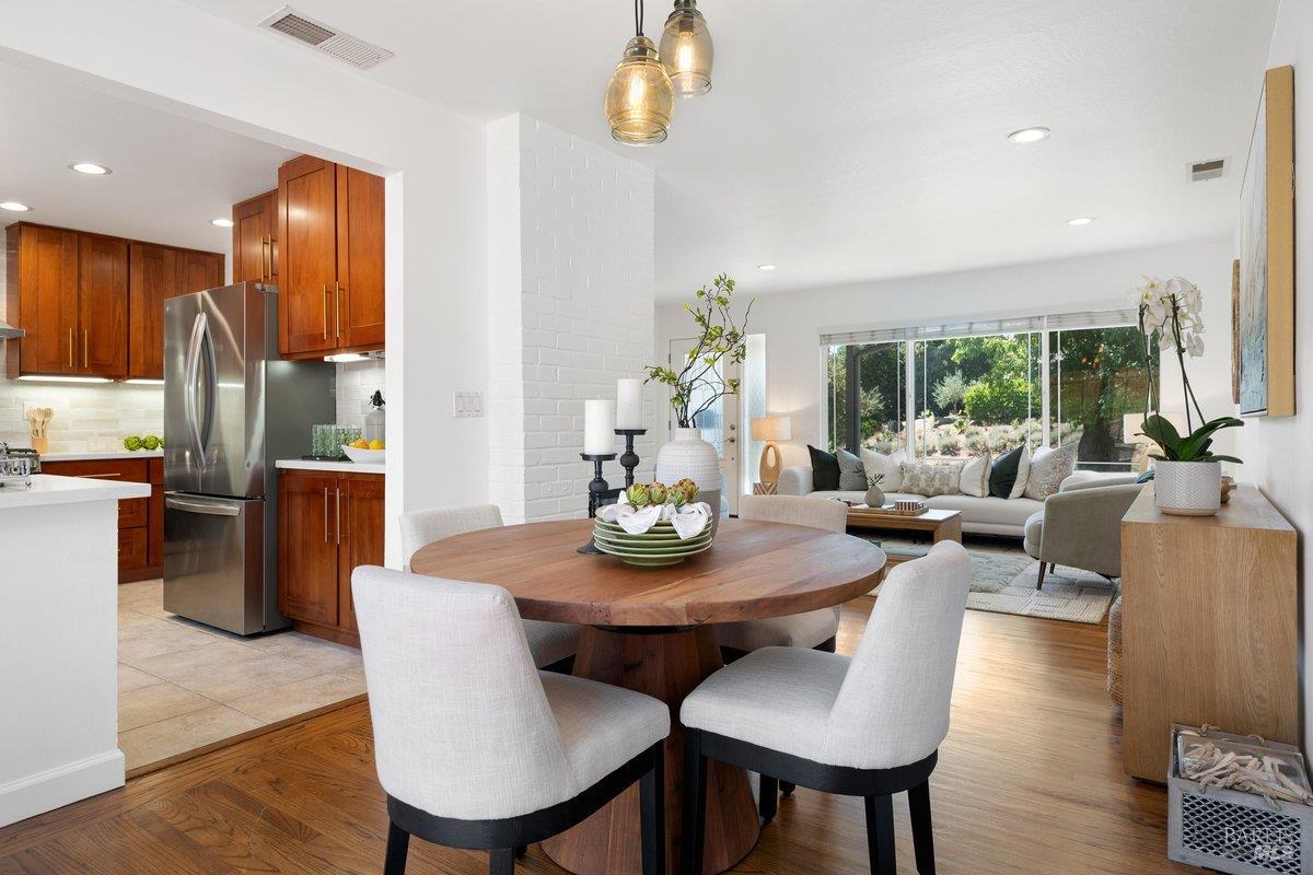 1230 Cambridge Street Novato CA 94947