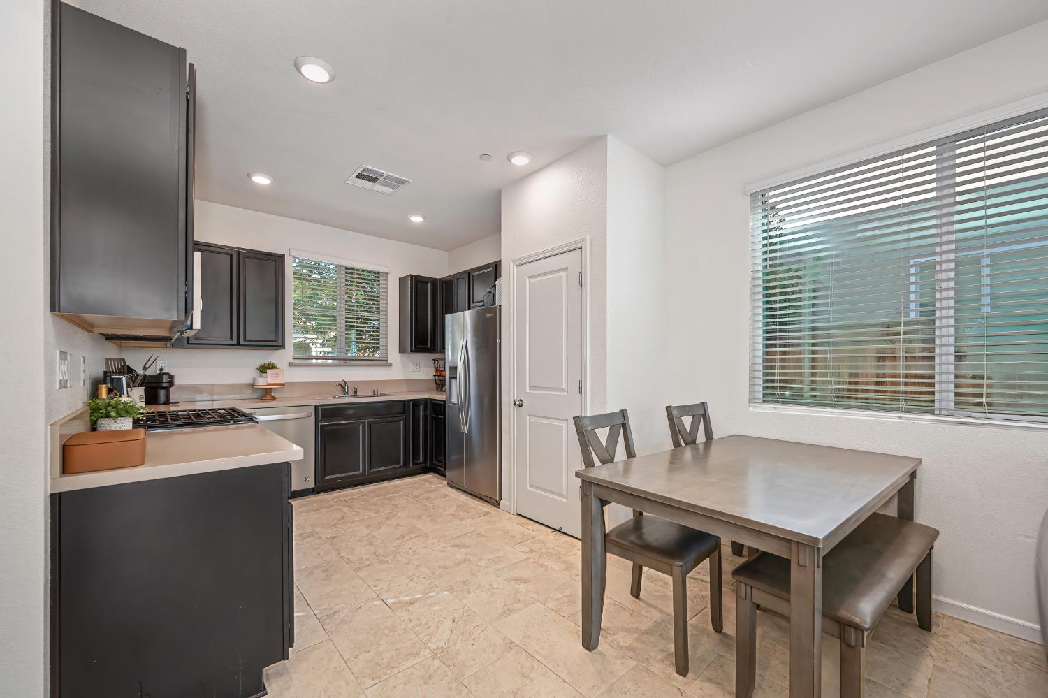 649 Lincolnshire Circle Lincoln CA 95648