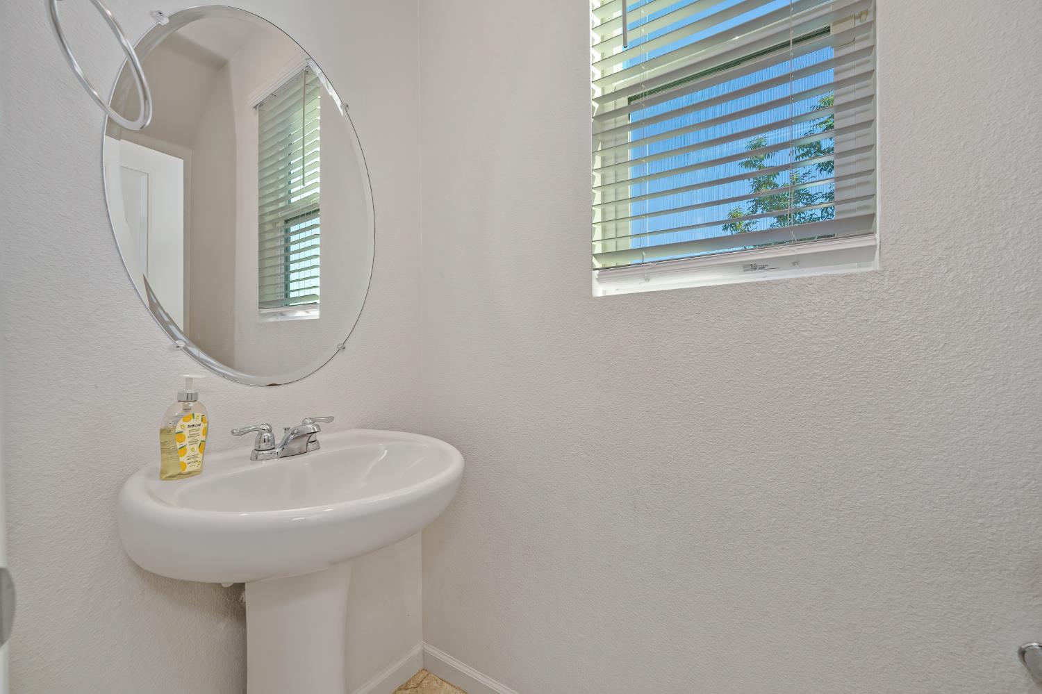 649 Lincolnshire Circle Lincoln CA 95648