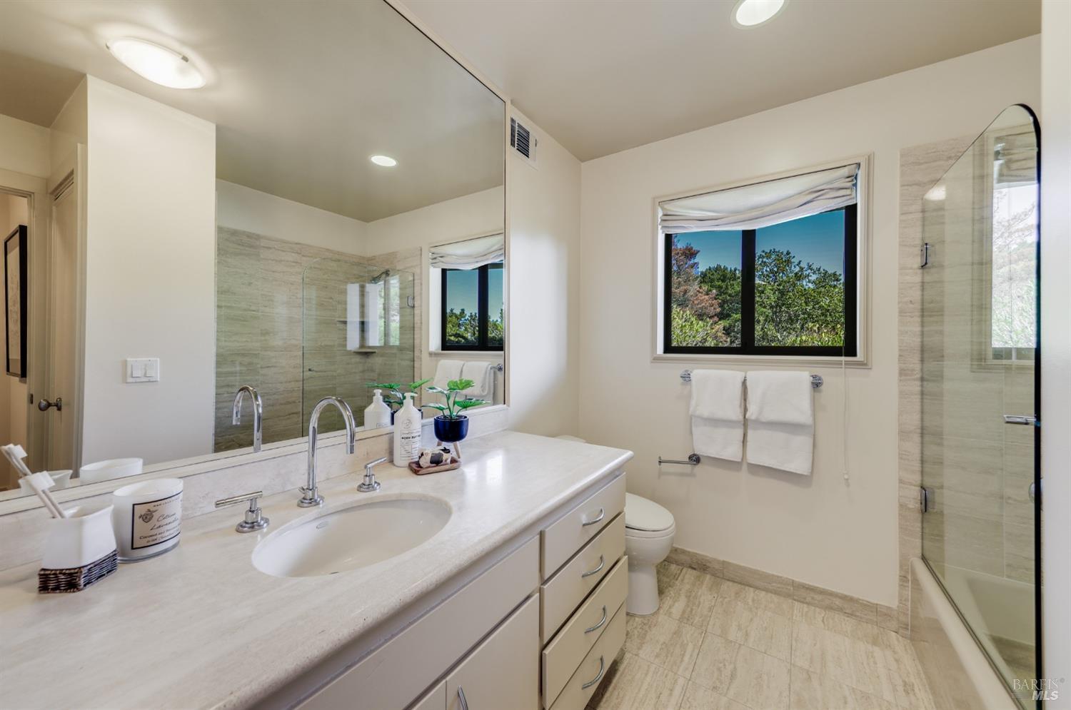 21 Tara Hill Road Tiburon CA 94920
