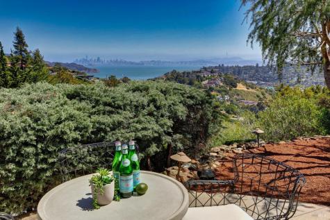 21 Tara Hill Road Tiburon CA 94920