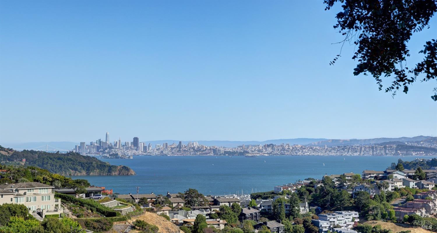 21 Tara Hill Road Tiburon CA 94920