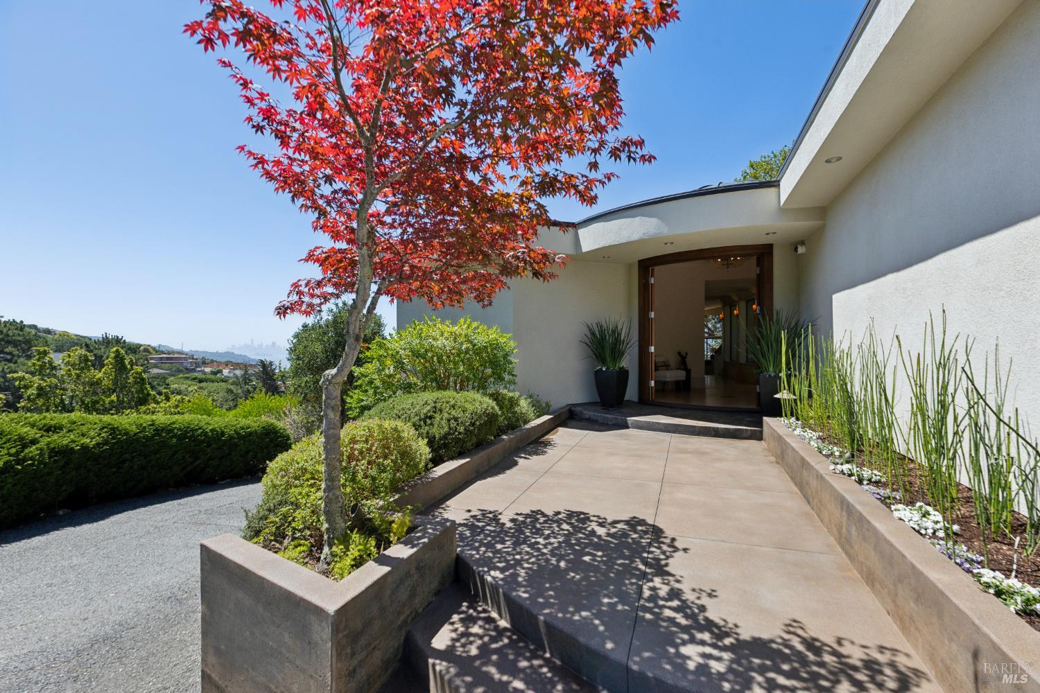 21 Tara Hill Road Tiburon CA 94920