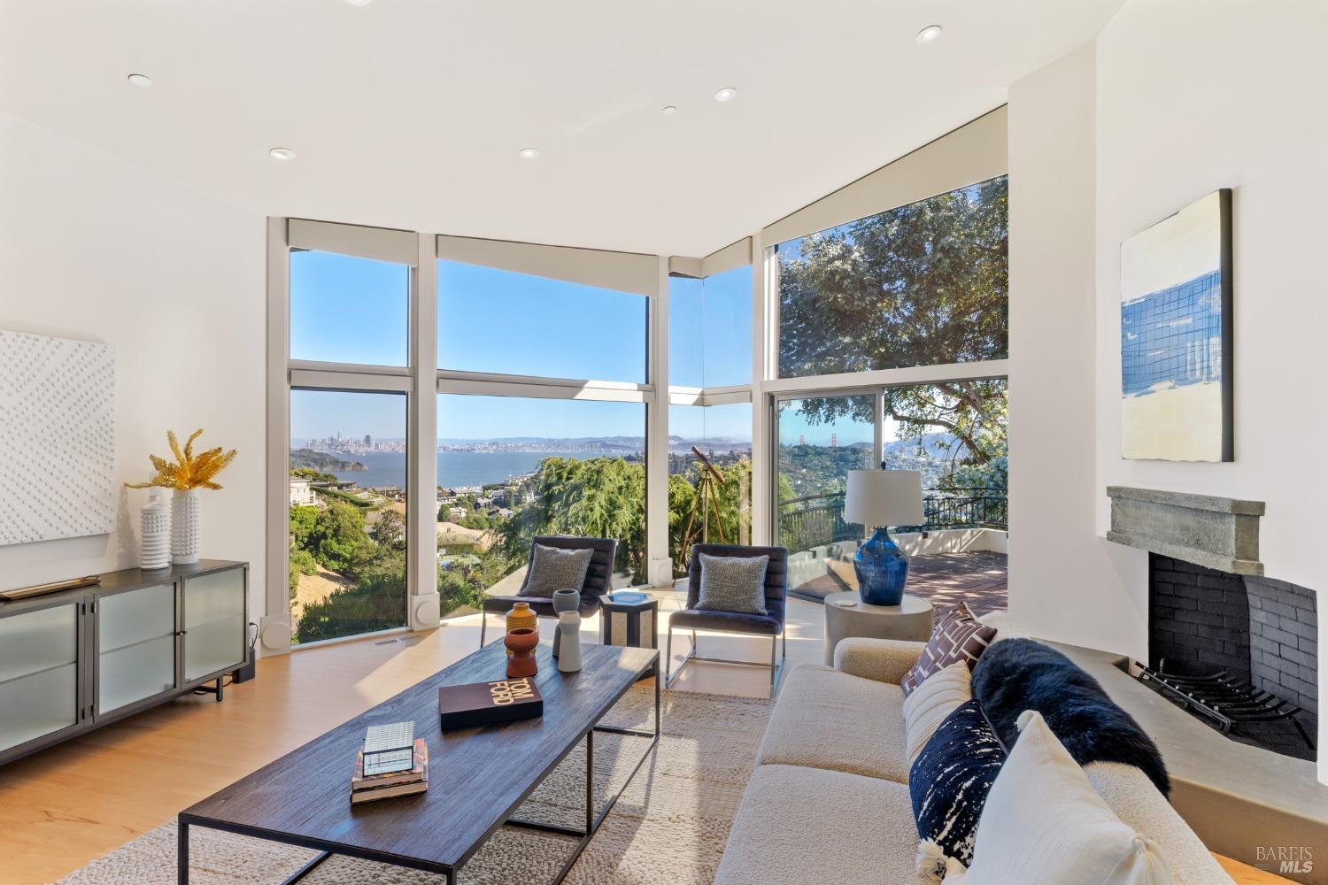 21 Tara Hill Road Tiburon CA 94920