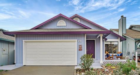 912 Pulteney Place Windsor CA 95492