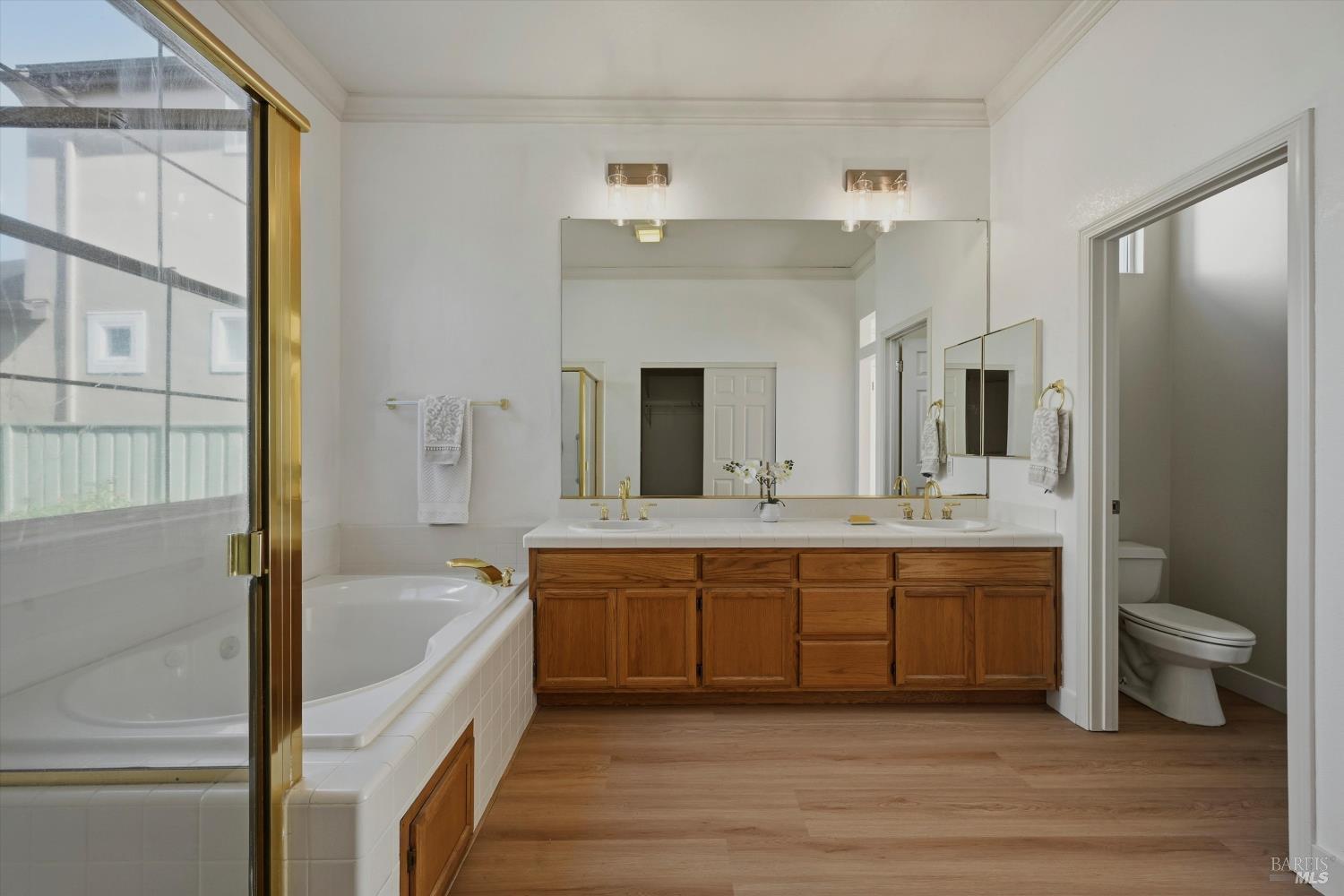 1834 Adobe Creek Drive Petaluma CA 94954