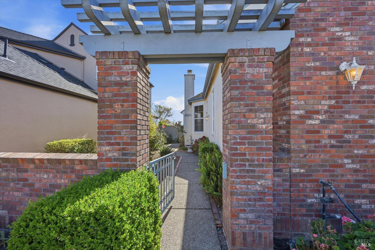 1834 Adobe Creek Drive Petaluma CA 94954