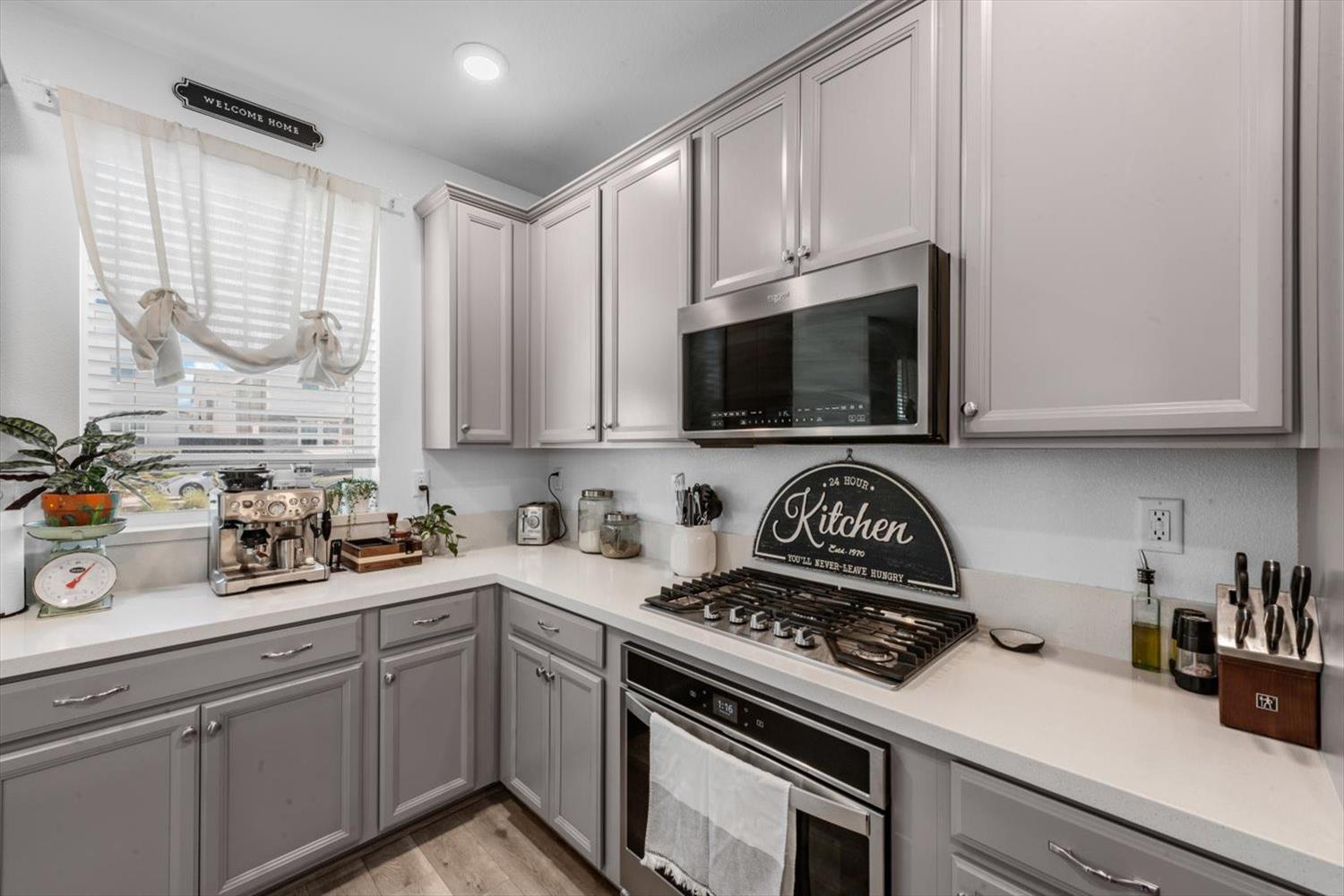 2717 N Cove Drive Sacramento CA 95833