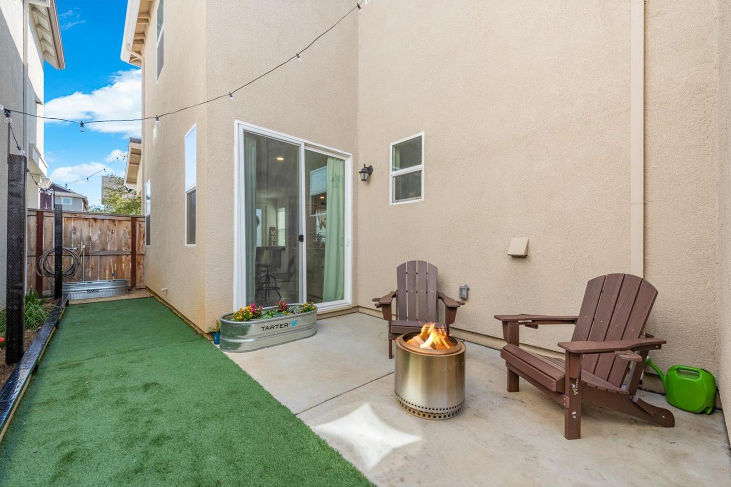 2717 N Cove Drive Sacramento CA 95833