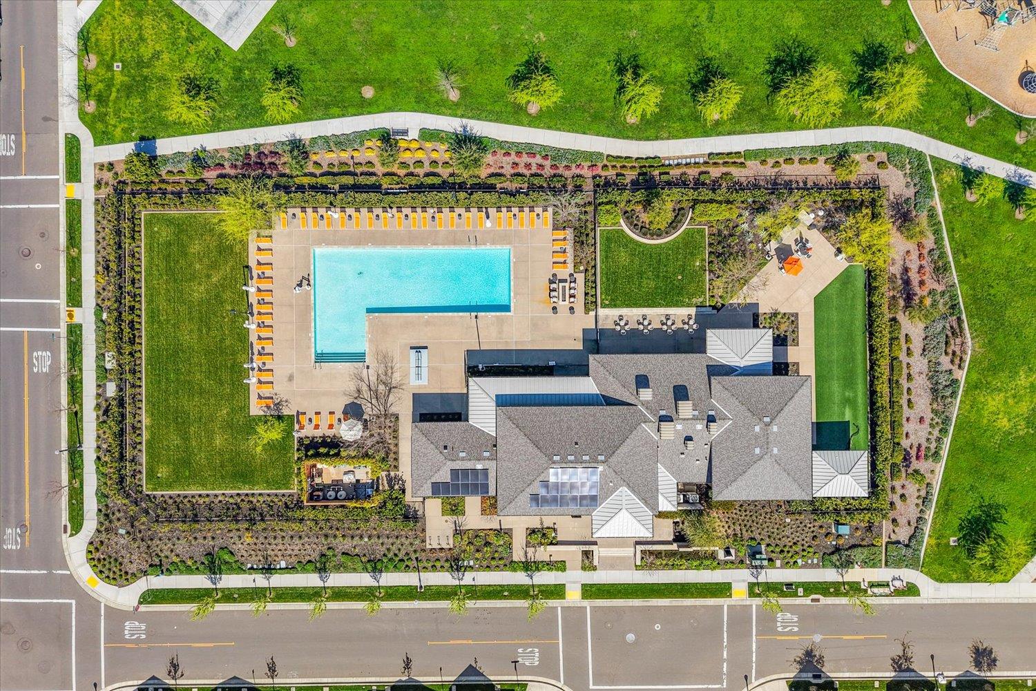 2717 N Cove Drive Sacramento CA 95833