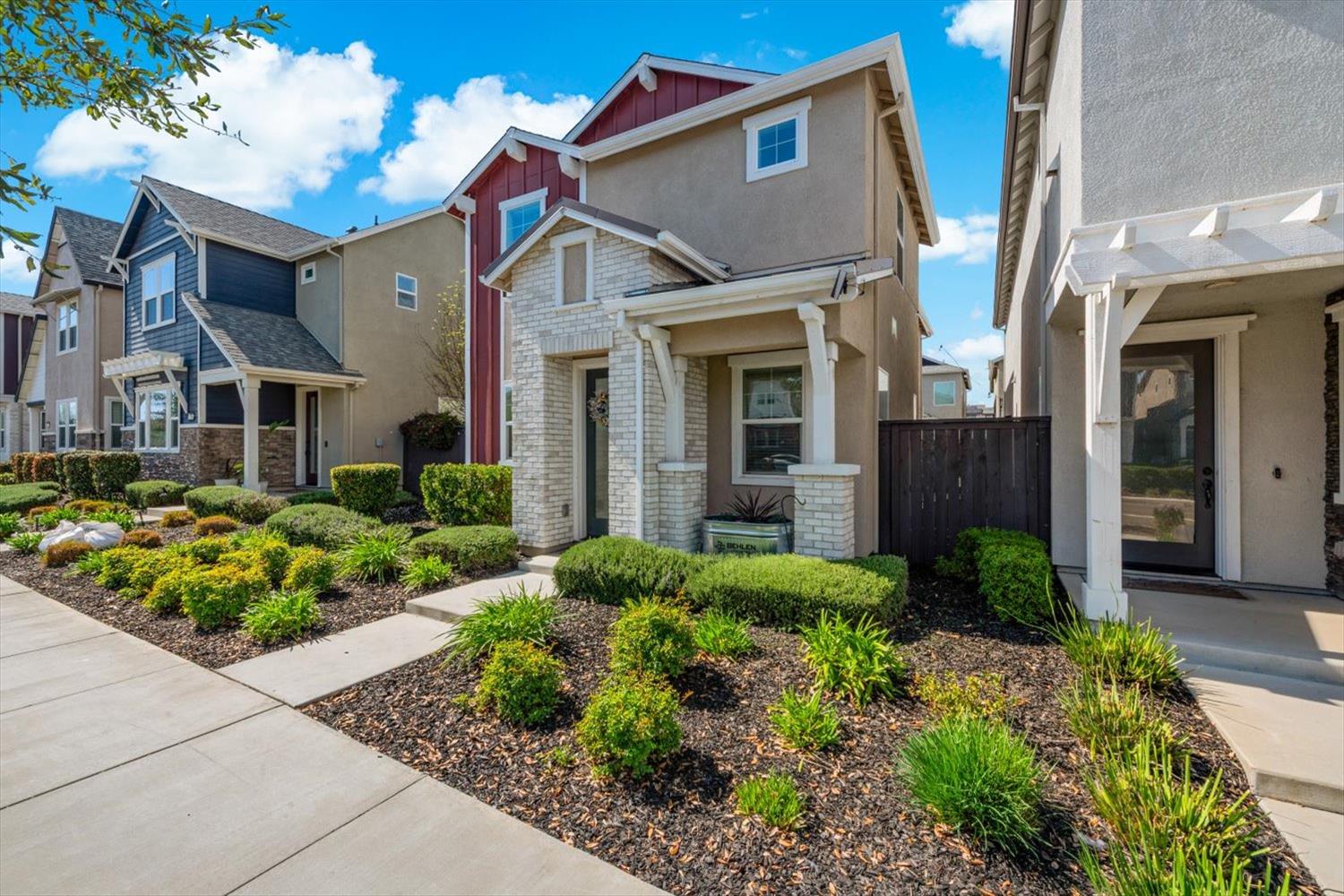 2717 N Cove Drive Sacramento CA 95833