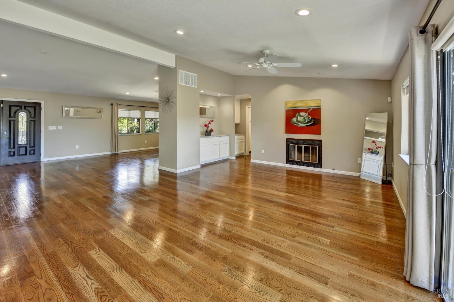 68 Rockrose Way Novato CA 94945