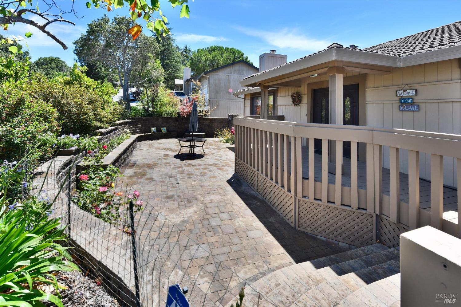 68 Rockrose Way Novato CA 94945