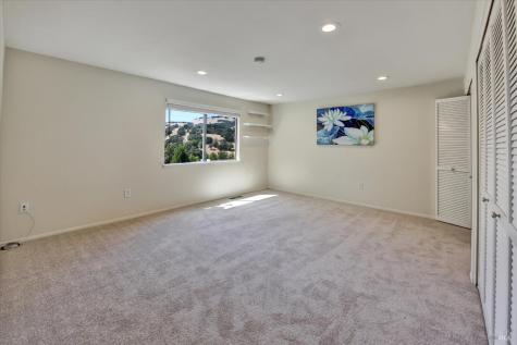 68 Rockrose Way Novato CA 94945