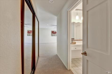 68 Rockrose Way Novato CA 94945