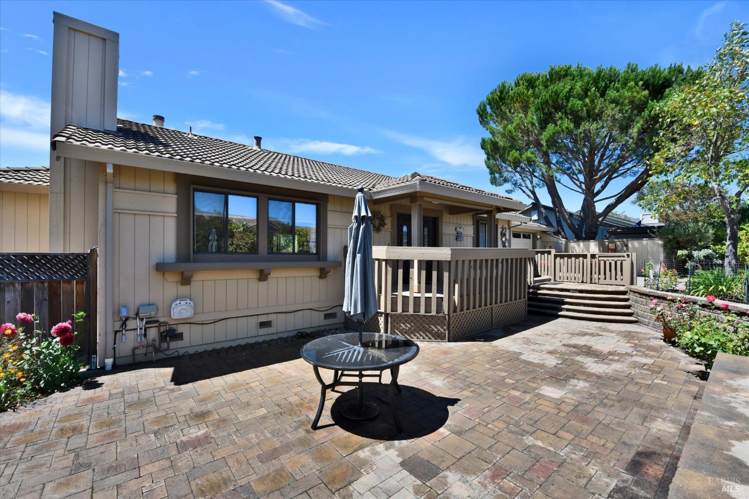 68 Rockrose Way Novato CA 94945