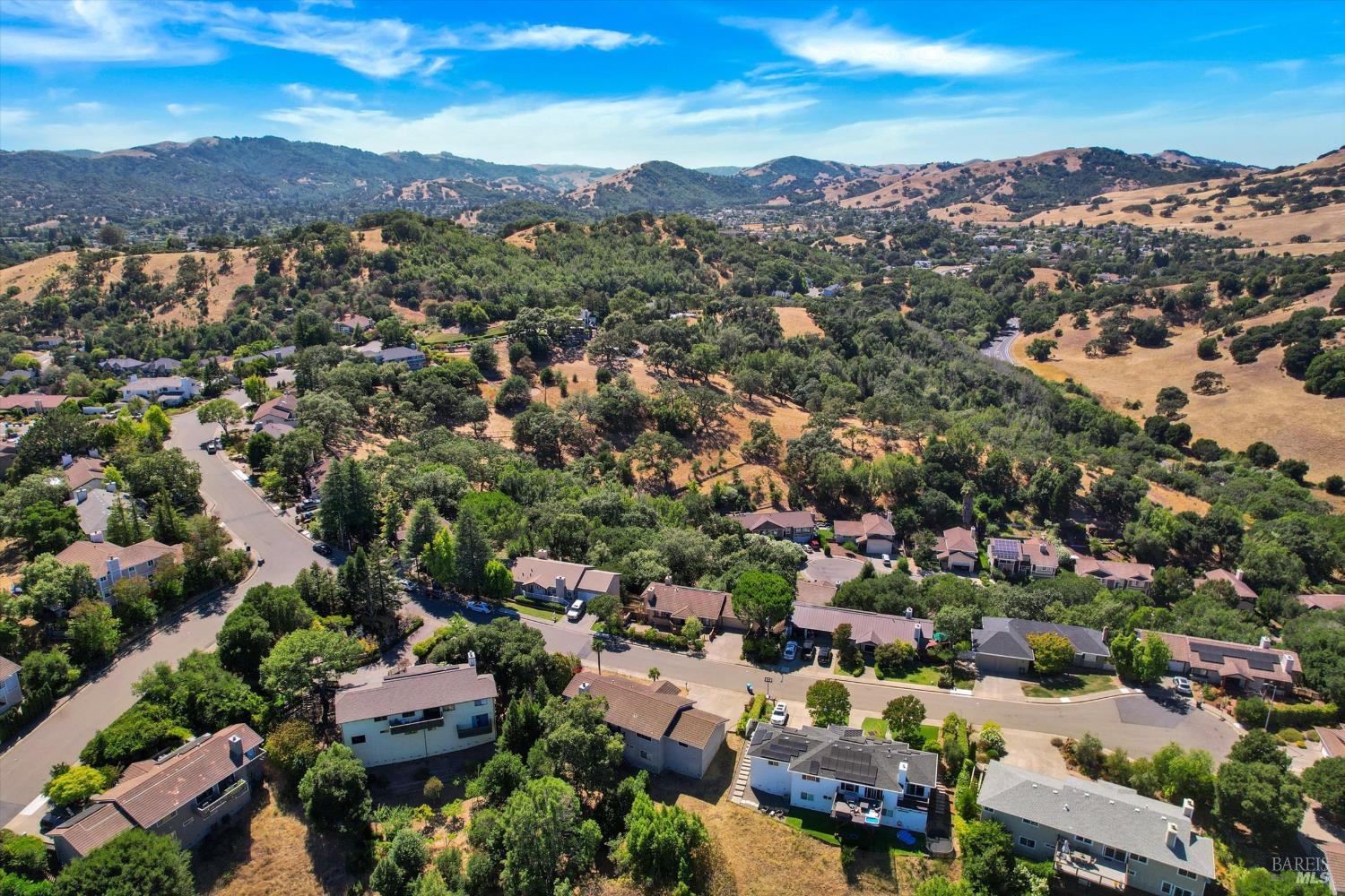 68 Rockrose Way Novato CA 94945