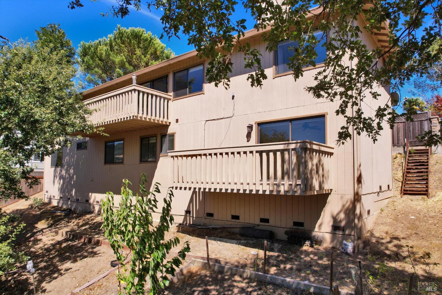 68 Rockrose Way Novato CA 94945