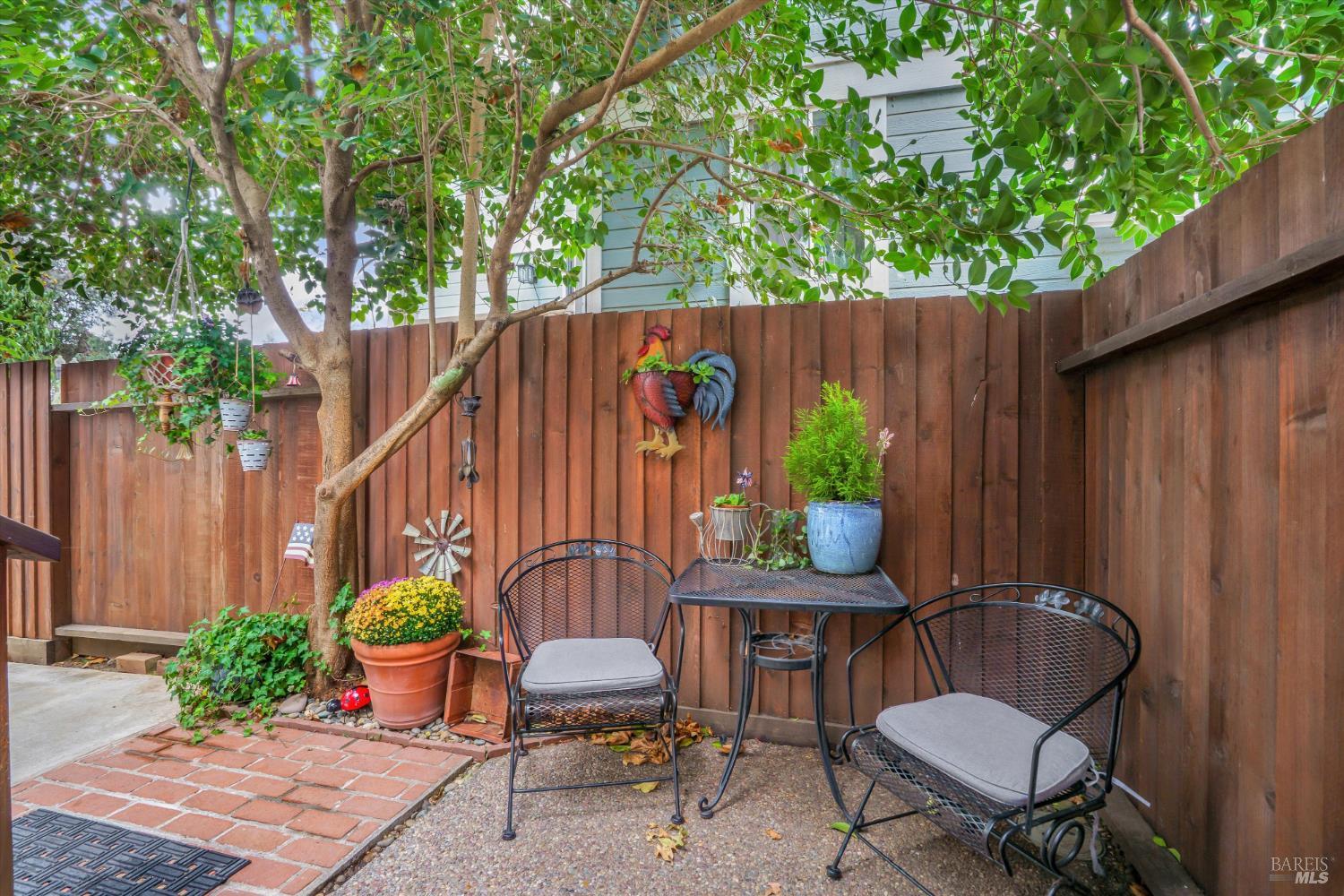 704 Almond Street Suisun City CA 94585
